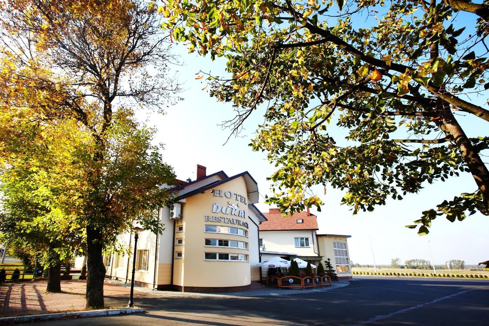 Hotel Dukat Biala Podlaska Exterior photo